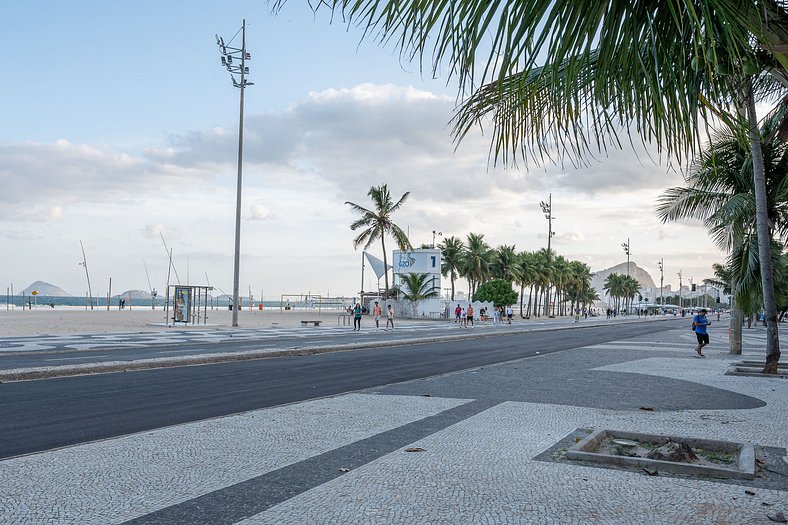 3 quartos na Avenida Atlântica