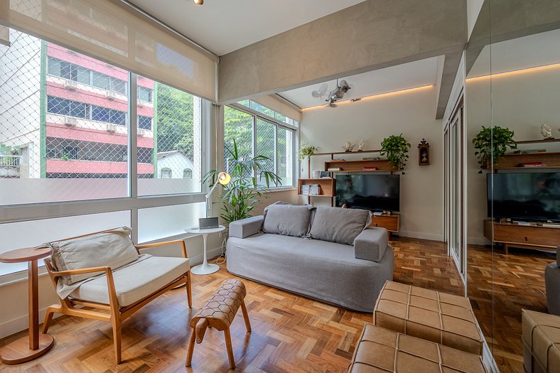 Apartamento Modernista com suíte no Humaitá