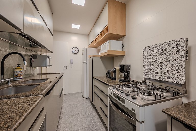 Apartamento na Avenida Atlântica