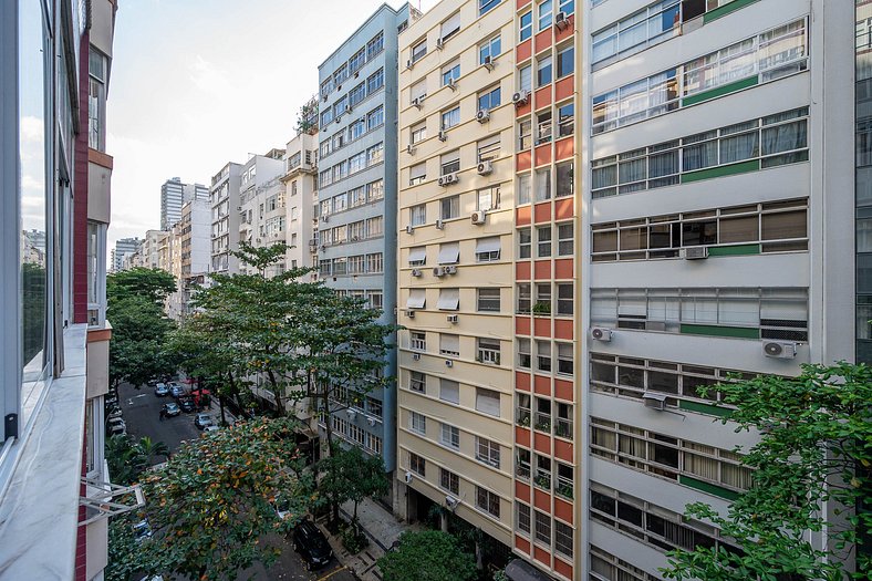 Apartamento na Avenida Atlântica