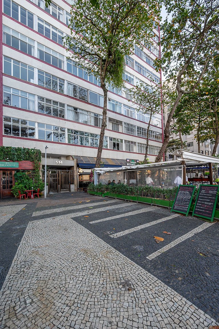 Apartment on Avenida Atlântica