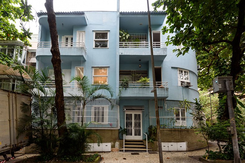 Balcony 500 meters from Ipanema beach