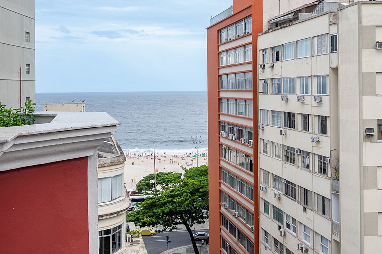 Balcony overlooking the Copacabana sea