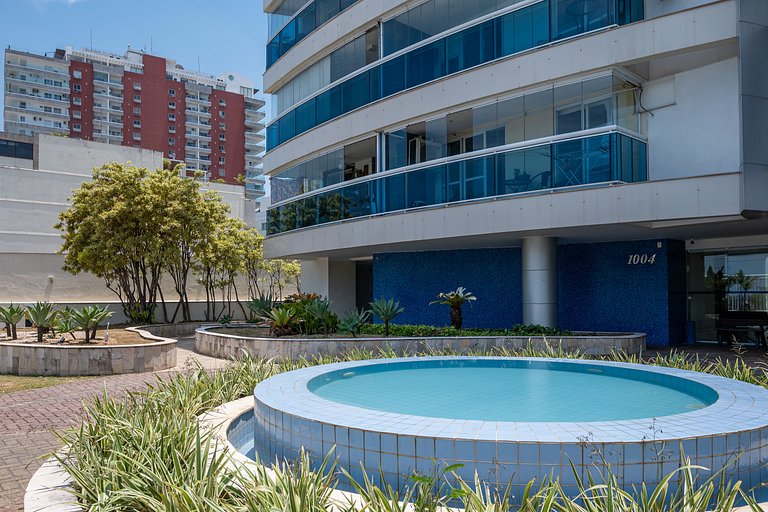 Beach front with Balcony - Barra (Pepê)