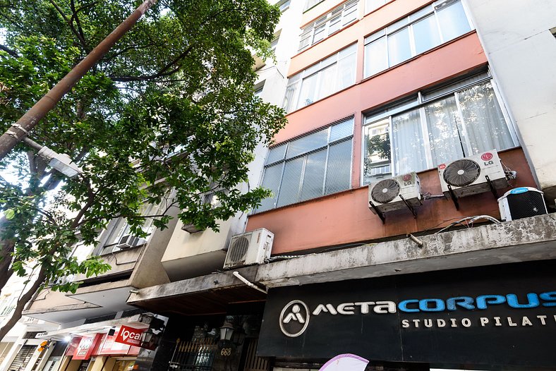 Dormitorio y salón cerca de la playa de Copacabana