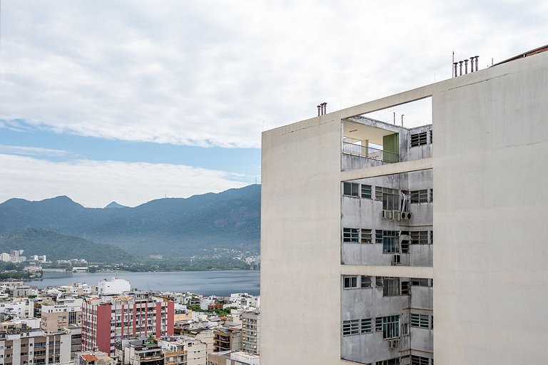 Habitación con vistas y baño en Ipanema