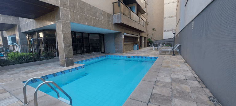 Piso en Leblon con balcón, piscina, sauna y garaje